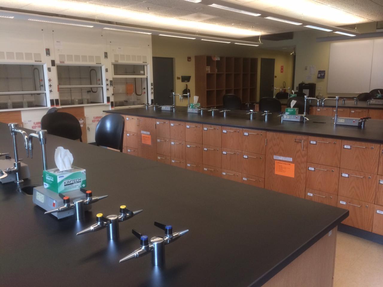 Chemistry Stockroom SUNY Geneseo